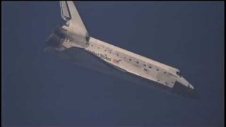 “Welcome Back!” Discovery Lands Safely at Kennedy