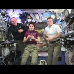 Happy New Year from the ISS (English)