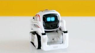 Cozmo is Anki’s new tiny toy robot