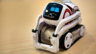 Anki’s AI-powered toy robot