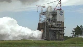 NASA’s RS-25 Rocket Engine Fires Up Again