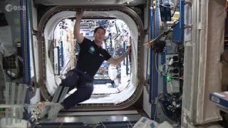 Full Space Station tour with Thomas (in French)