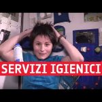 Una visita ai servizi igienici della Stazione Spaziale Internazionale