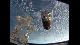 Japanese Cargo Ship Arrives at ISS