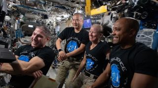 Q&A with NASA’s SpaceX Crew-1 Astronauts Aboard the Space Station