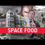 Space food | Mission Alpha [in French with English subtitles]