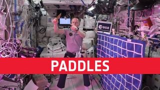 Water experiments part 1 – Paddles | Cosmic Kiss (In German, English subtitles available)