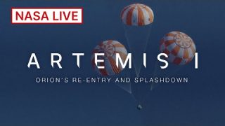 NASA’s Artemis I Mission Splashes Down in Pacific Ocean