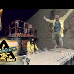 Running on a Liquid Surface | Maxed Out Experiments | Science Max