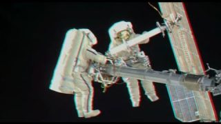 Space walks in 3D and other recent imagery from the ISS