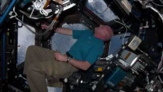Orchestra plays an inspiring tribute to ESA’s André Kuipers